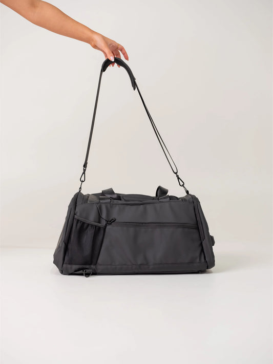 REGULAR 2-IN-1 DUFFLE BACKPACK BAG- BLACK