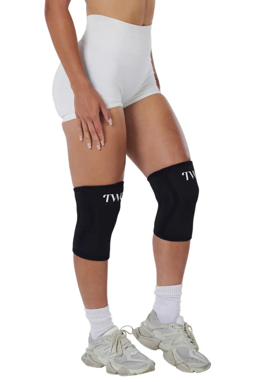 KNEE SLEEVES- BLACK